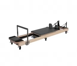 Justerbar höjd Maple Reformator Wood Pilates Machine