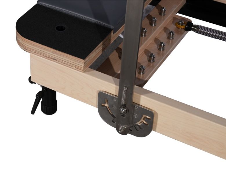 Justerbar höjd Maple Reformator Wood Pilates Machine