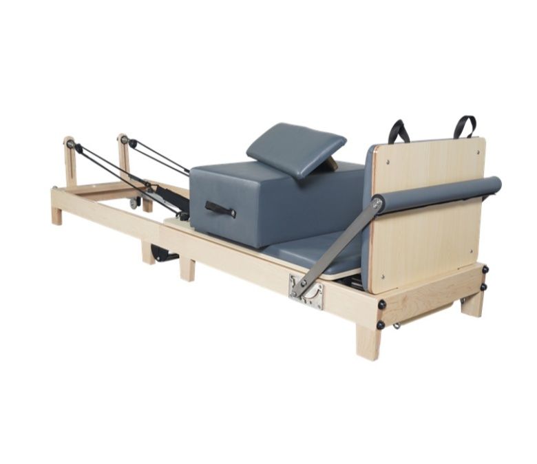 Foldbar Pilates träningsmaskin med träben