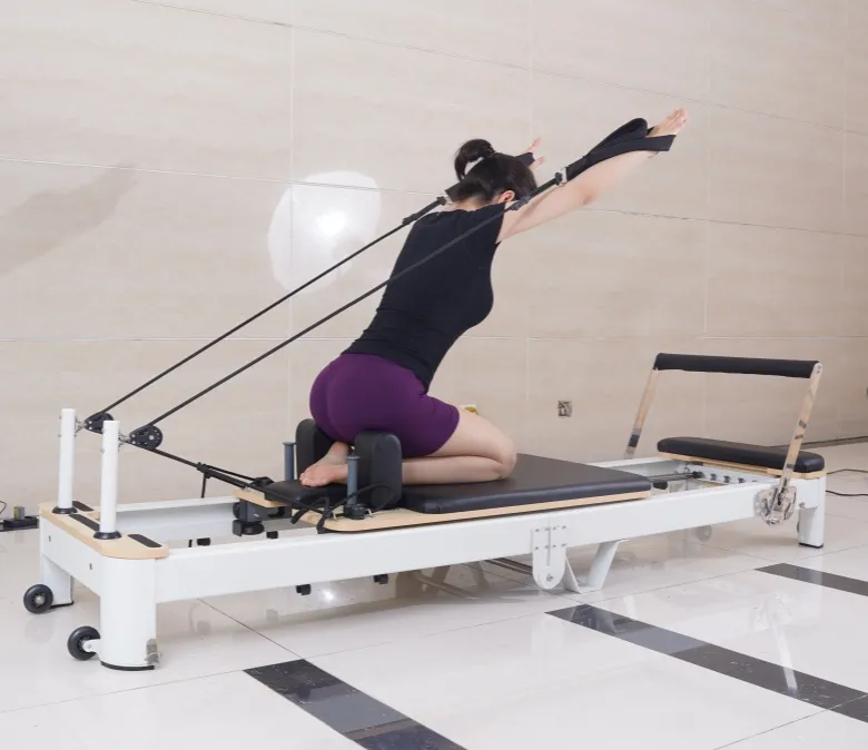 Vit aluminium vikbar pilates reformator till salu