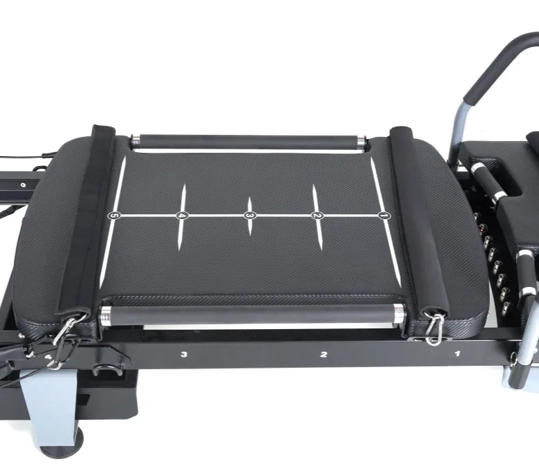 Multifunktionell Pilates Large Reformer Machine med förvaringslåda